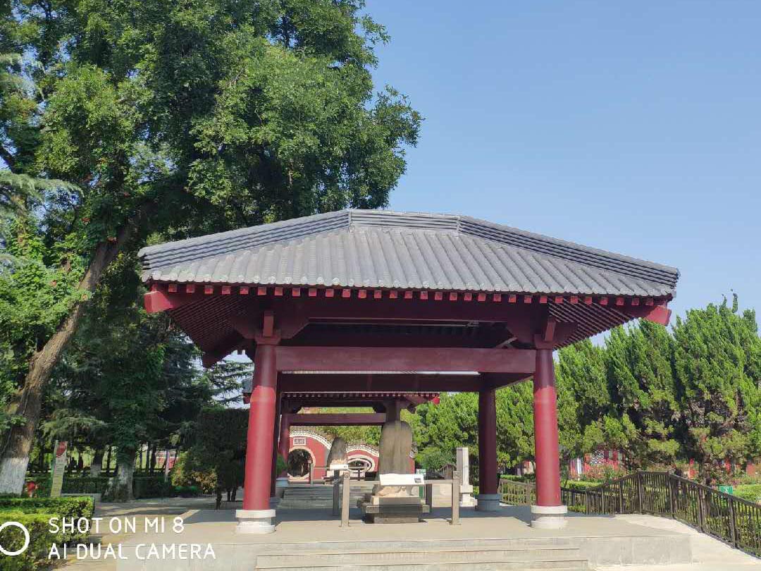仿古金属瓦比传统瓦优势太多了,金属瓦成了寺庙古建筑 博物馆等专用瓦