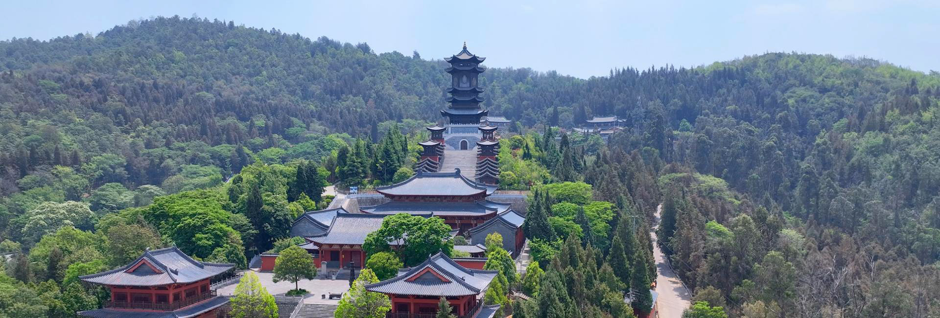 以铝代木，传统元素结合现代工艺